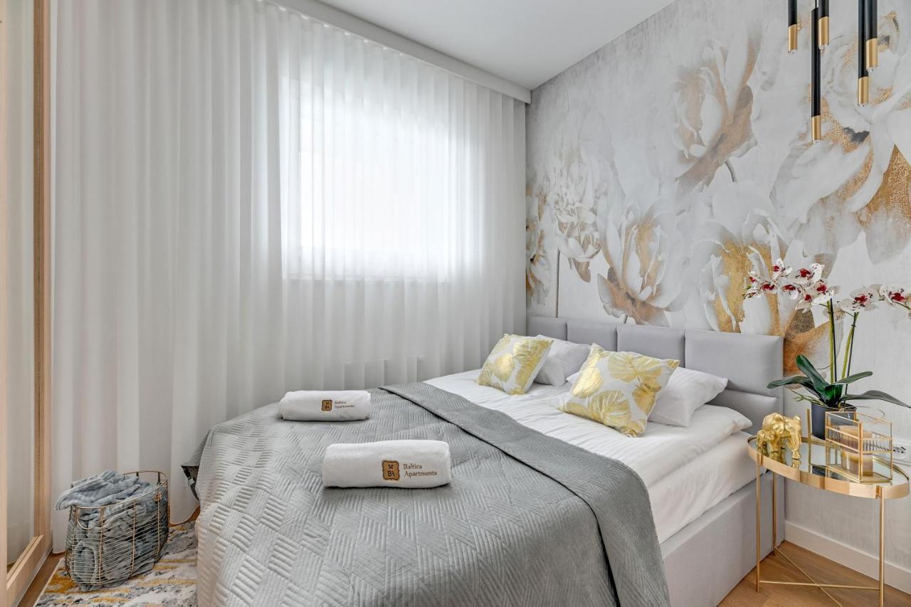 Diamond Suites - Sea View Danzica Esterno foto